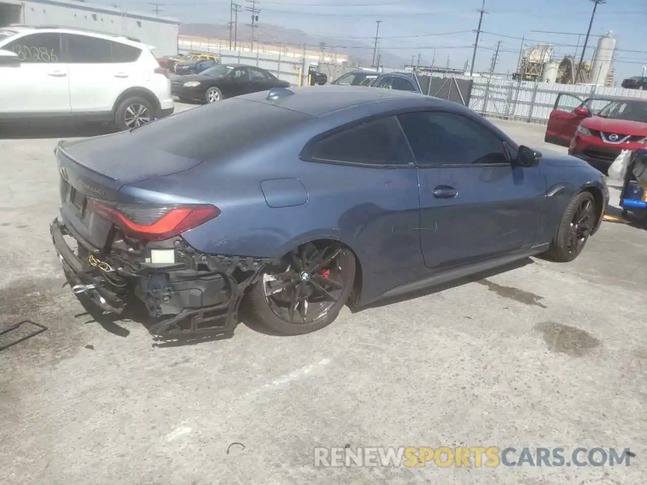 4 Photograph of a damaged car WBA13AR04MCG48627 BMW M4 2021