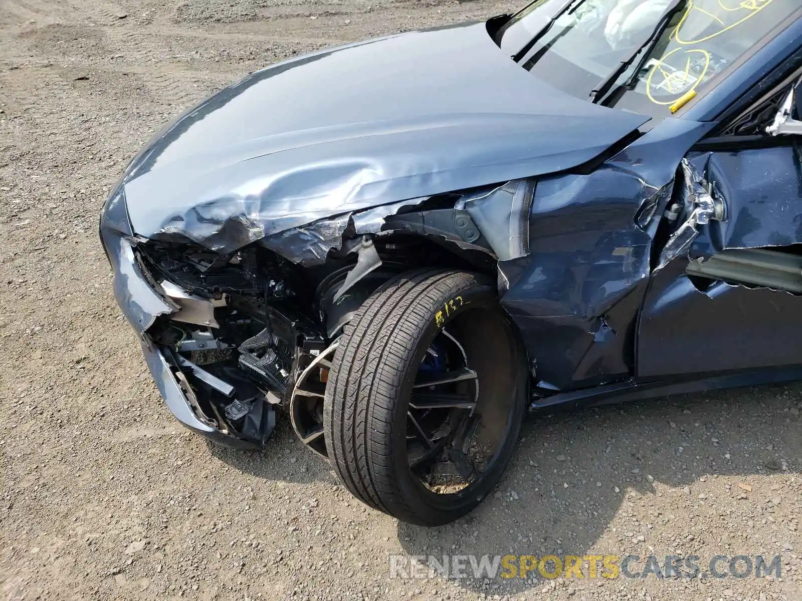 9 Photograph of a damaged car WBA13AR05MCH02422 BMW M4 2021