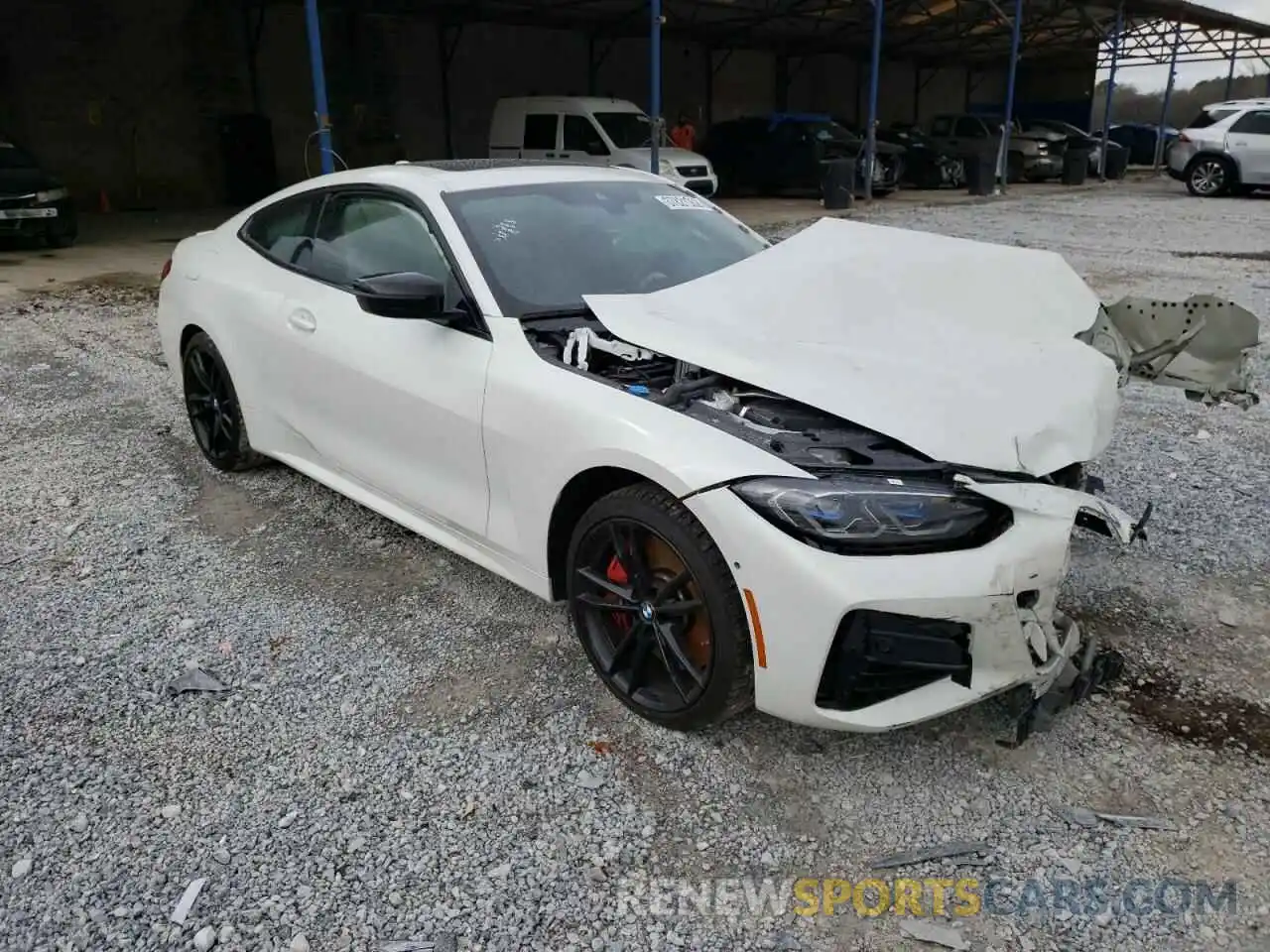 1 Photograph of a damaged car WBA13AR06MCF70867 BMW M4 2021