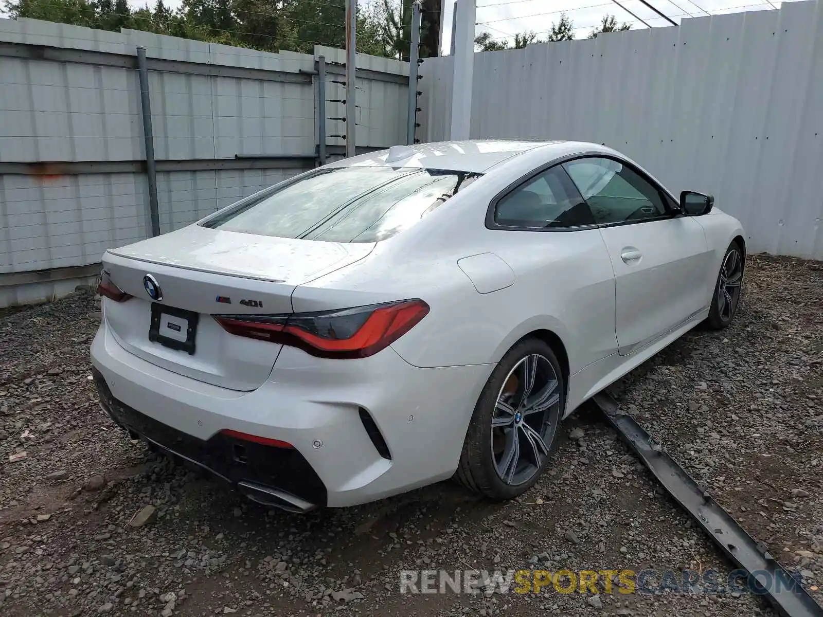 4 Photograph of a damaged car WBA13AR07MCF66830 BMW M4 2021