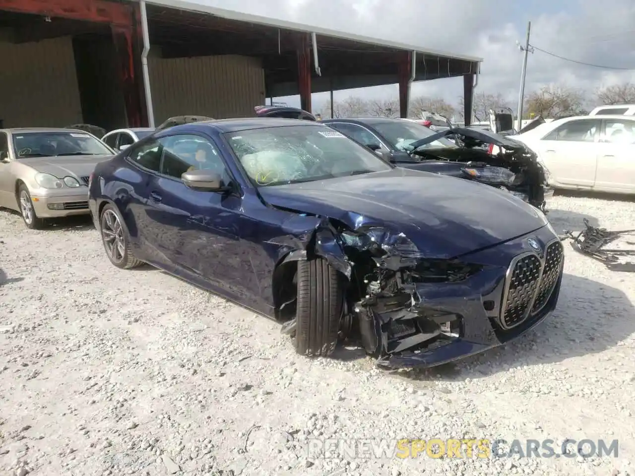 1 Photograph of a damaged car WBA13AR09MCF51620 BMW M4 2021