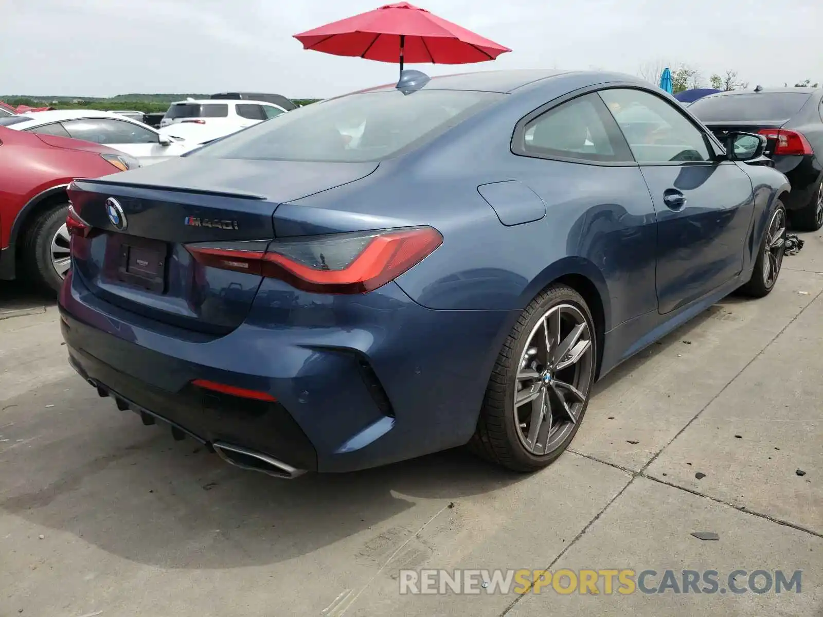 4 Photograph of a damaged car WBA13AR0XMCF79703 BMW M4 2021