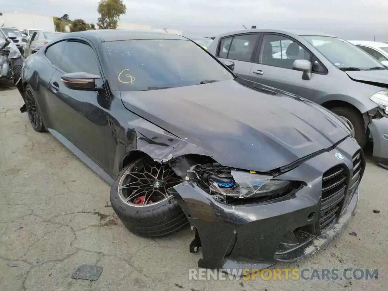 1 Photograph of a damaged car WBS33AZ03MCG55203 BMW M4 2021