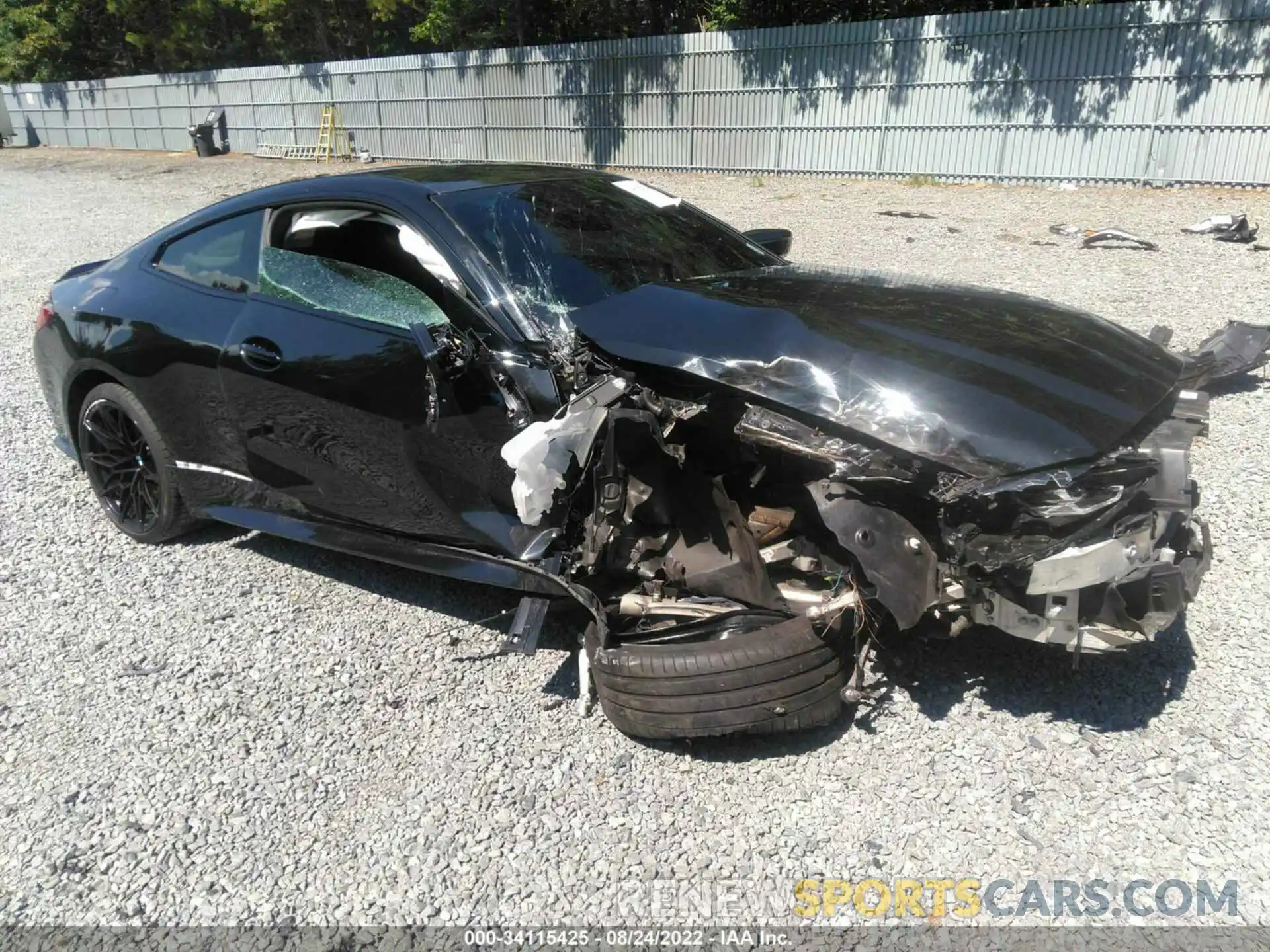 1 Photograph of a damaged car WBS33AZ05MCG55199 BMW M4 2021