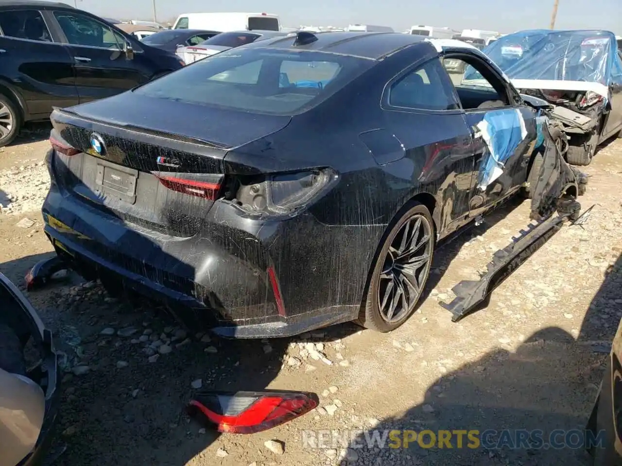 4 Photograph of a damaged car WBS33AZ09MCG68537 BMW M4 2021