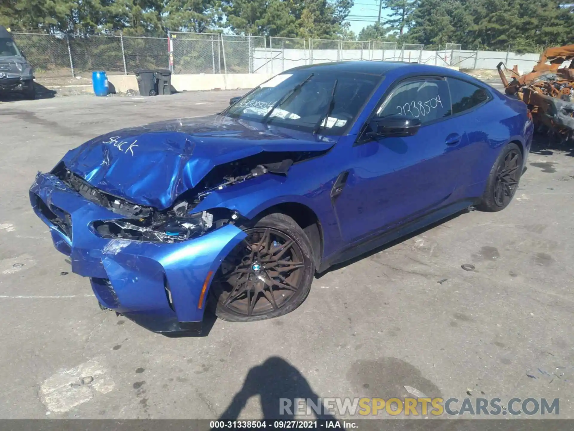 2 Photograph of a damaged car WBS33AZ0XMCG38432 BMW M4 2021