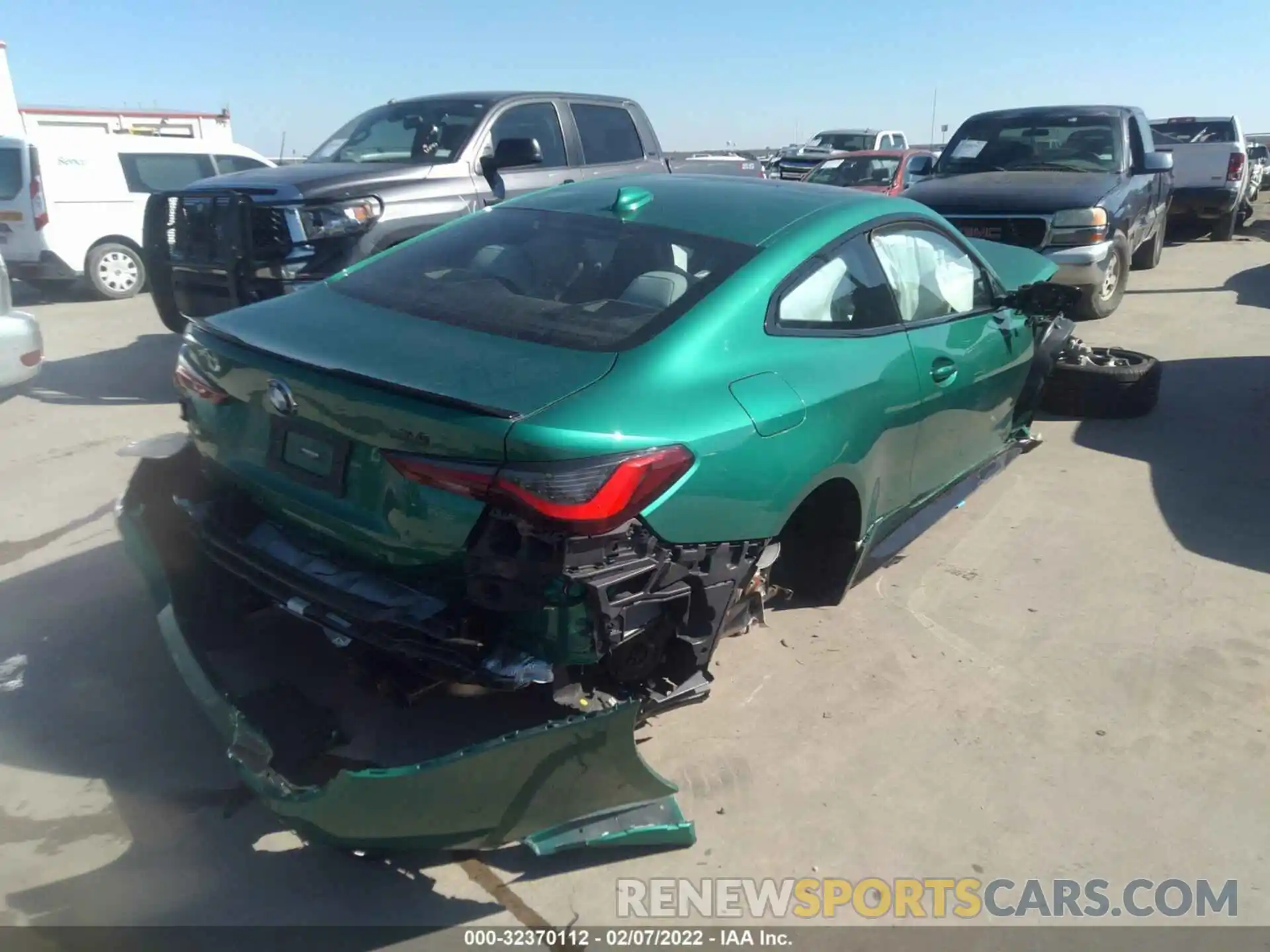 4 Photograph of a damaged car WBS33AZ03NCH80882 BMW M4 2022