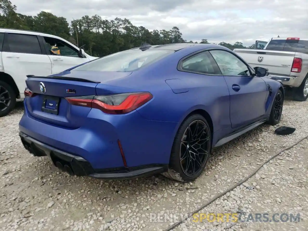 4 Photograph of a damaged car WBS33AZ05NCK03879 BMW M4 2022