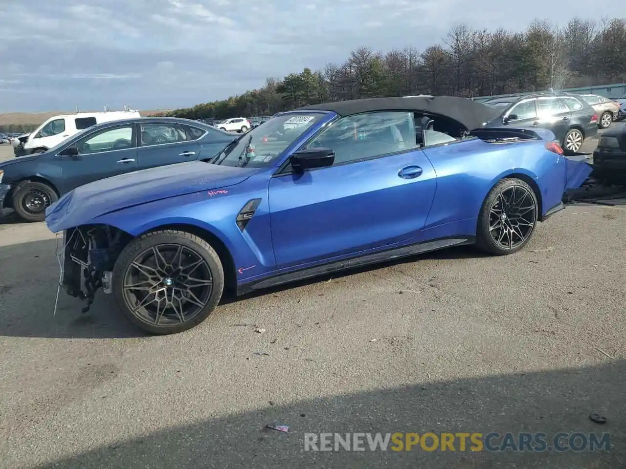 1 Photograph of a damaged car WBS33BA09NCJ27908 BMW M4 2022