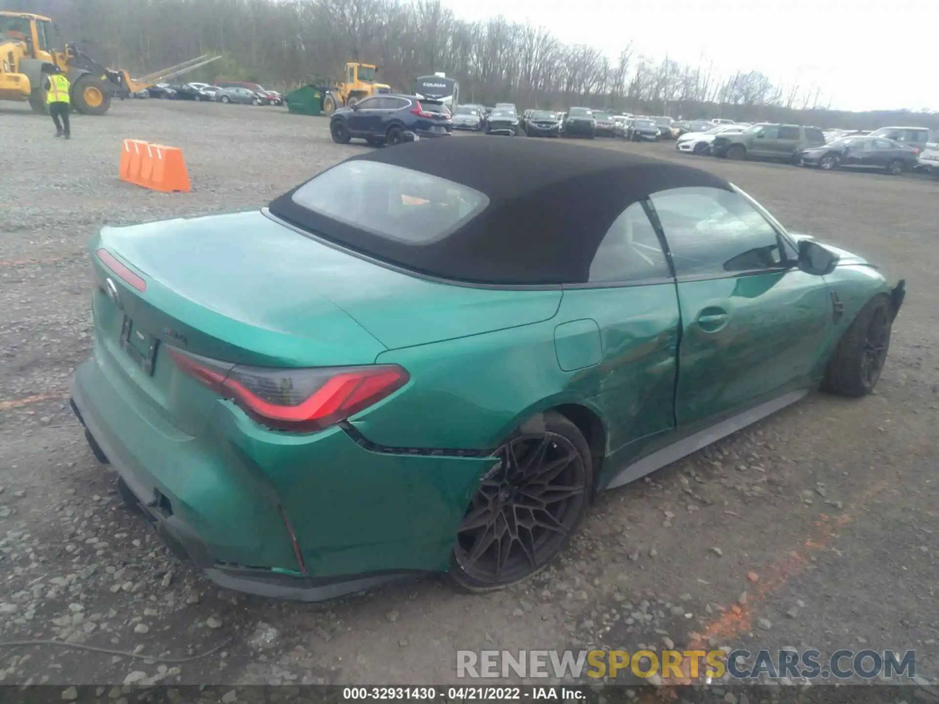 4 Photograph of a damaged car WBS33BA09NCJ78115 BMW M4 2022