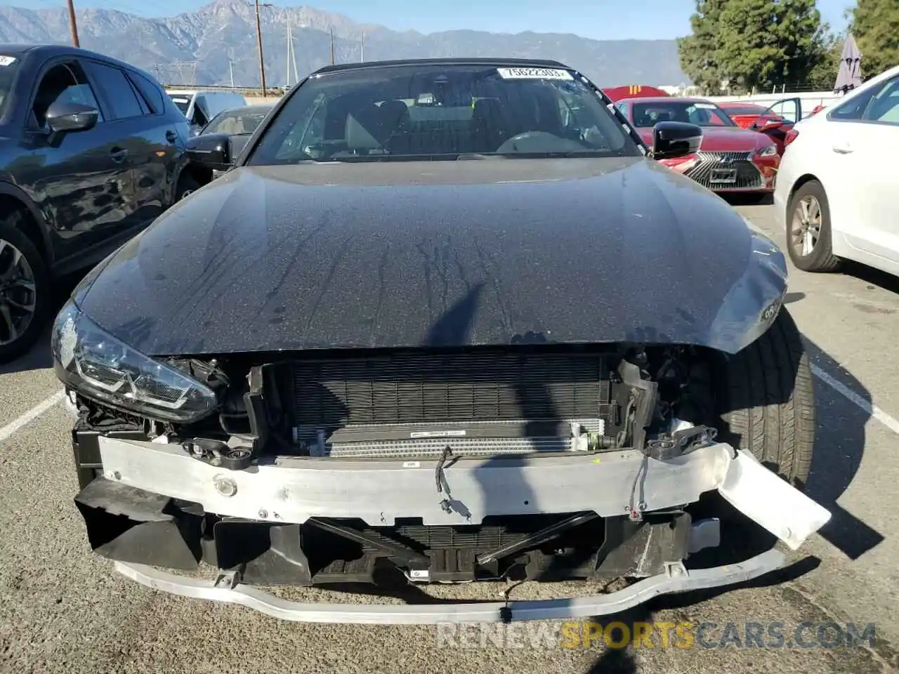 5 Photograph of a damaged car WBA53AT09PCL68116 BMW M4 2023