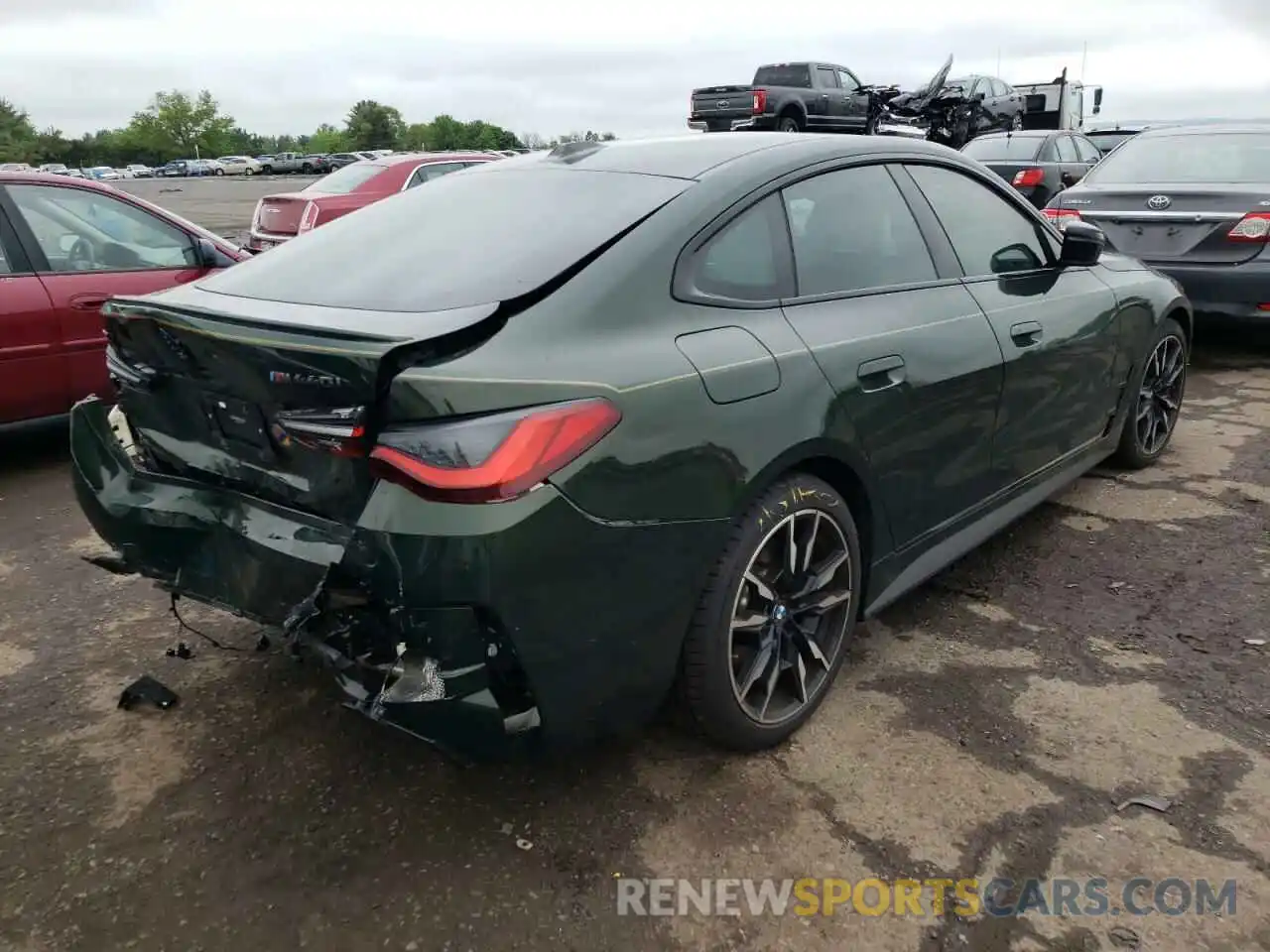 4 Photograph of a damaged car WBA13AW08NFL46579 BMW M440XI GRA 2022