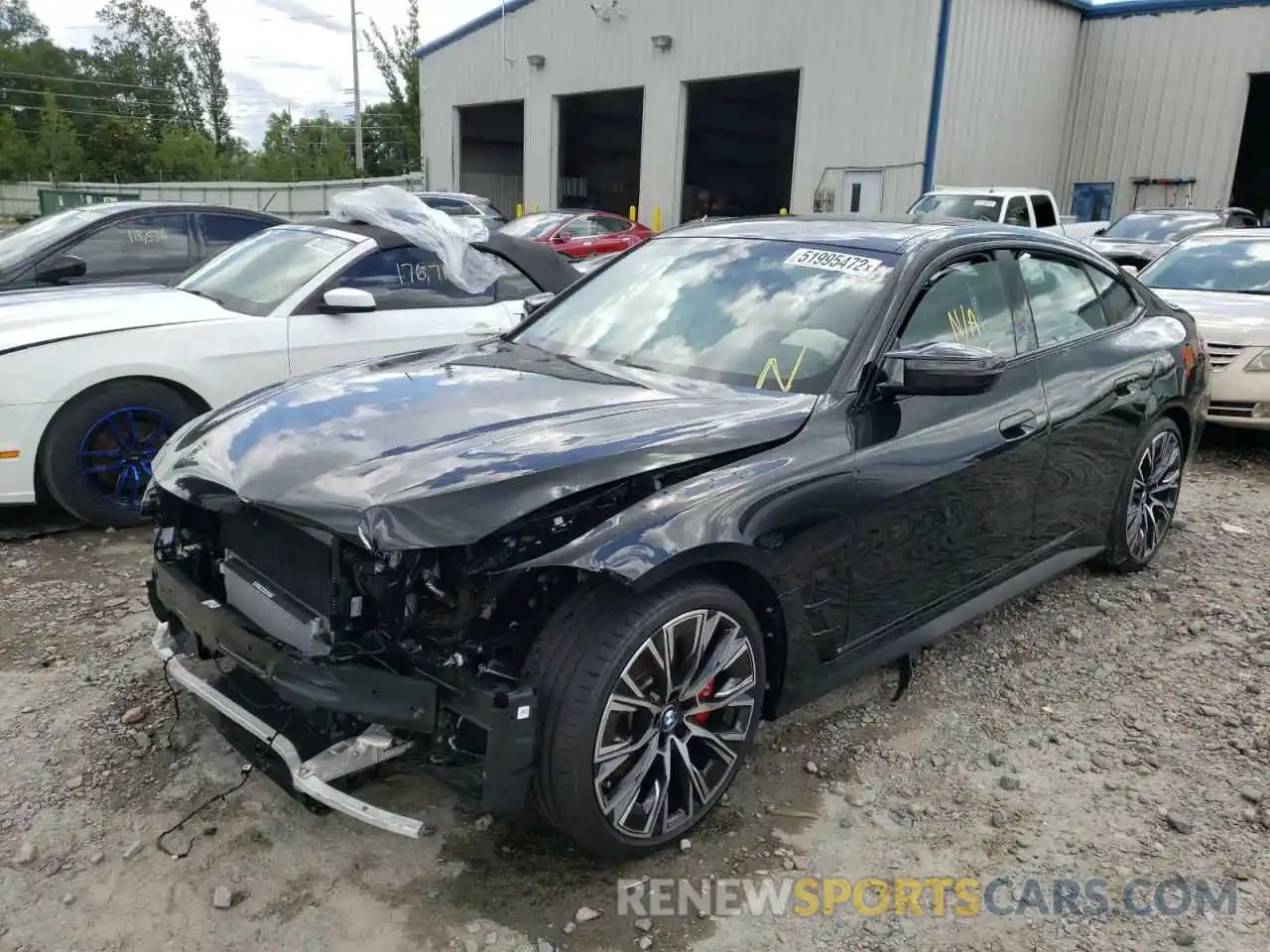 2 Photograph of a damaged car WBA13AW0XNFM18026 BMW M440XI GRA 2022