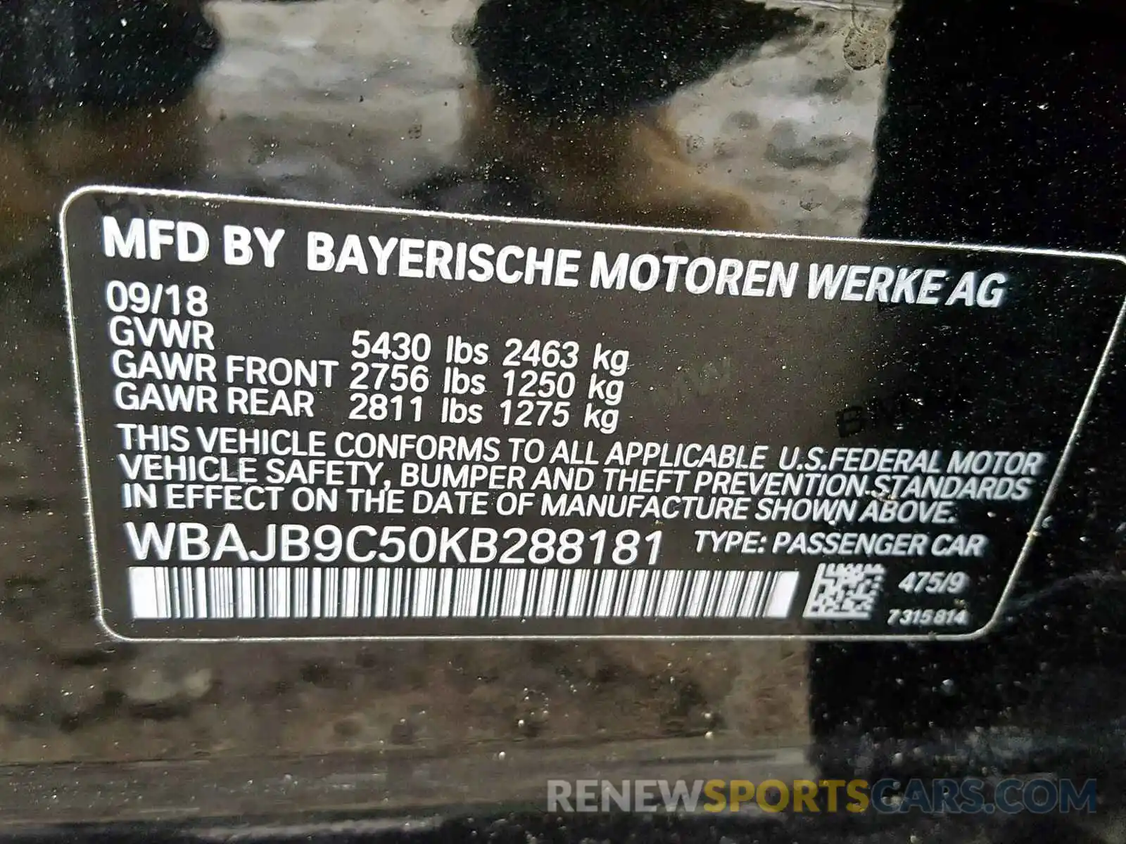 10 Photograph of a damaged car WBAJB9C50KB288181 BMW M5 2019