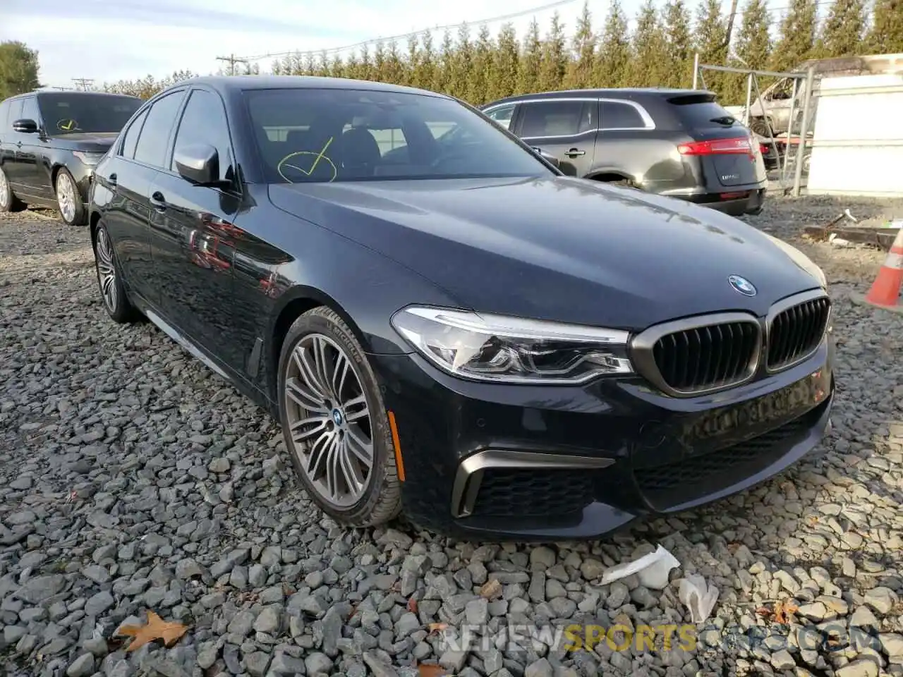 1 Photograph of a damaged car WBAJB9C50KB288438 BMW M5 2019