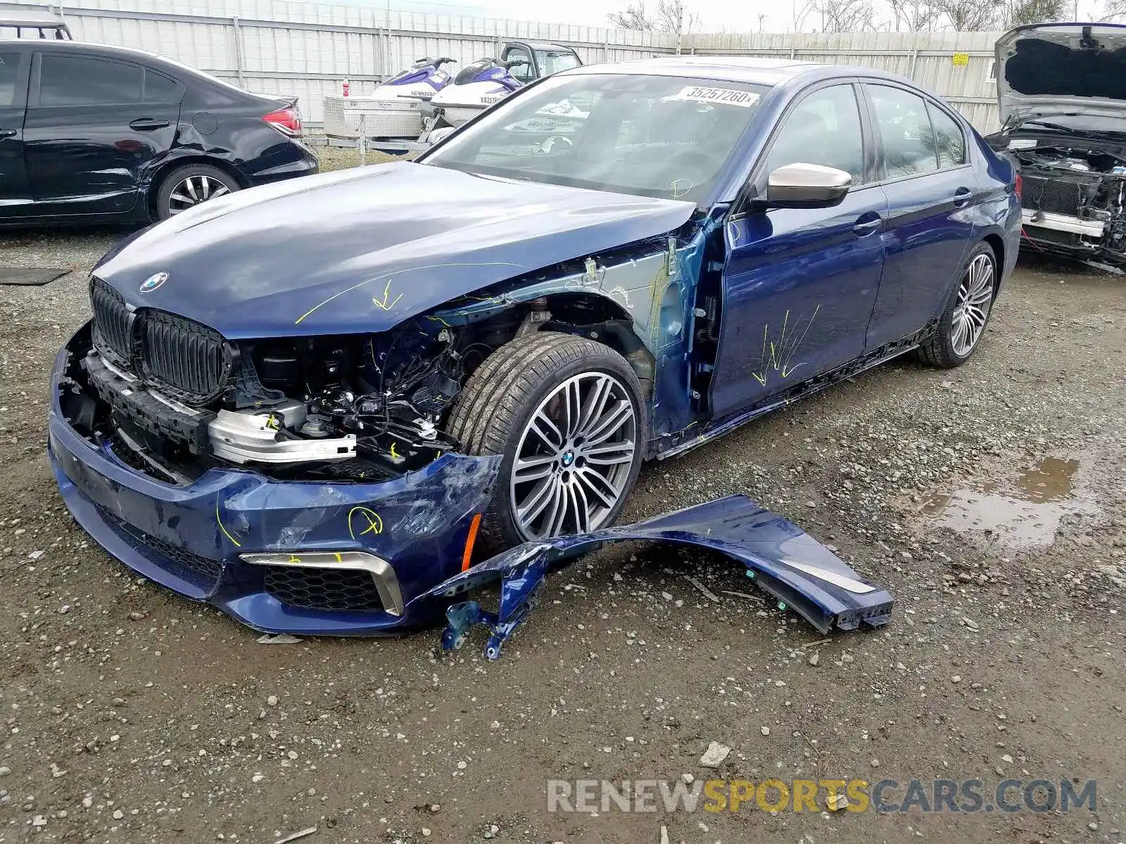 2 Фотография поврежденного автомобиля WBAJB9C50KB465182 BMW M5 2019