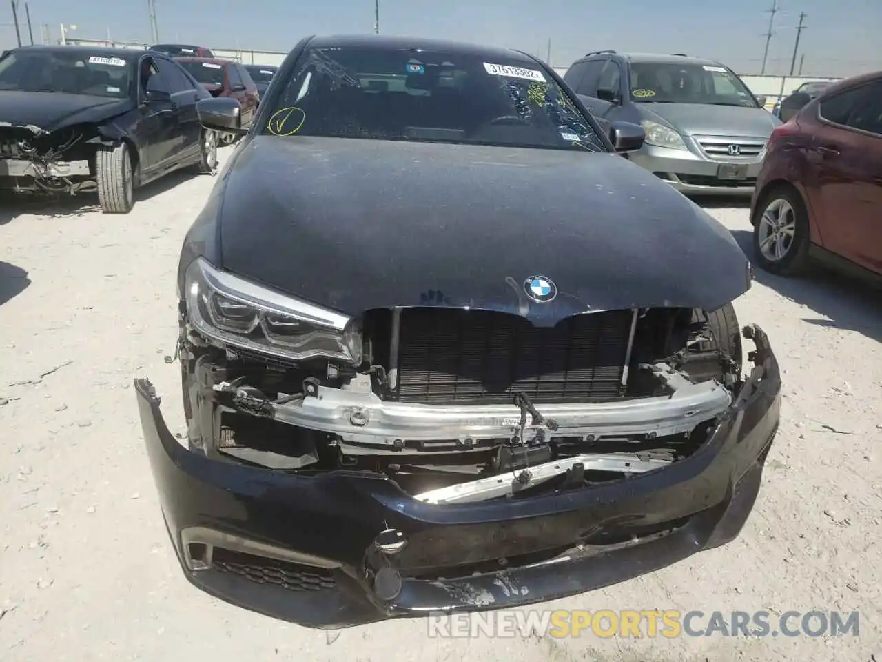 9 Photograph of a damaged car WBAJB9C51KB288836 BMW M5 2019