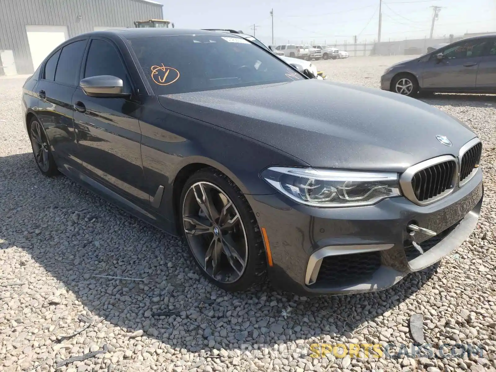 1 Photograph of a damaged car WBAJB9C51KB289369 BMW M5 2019