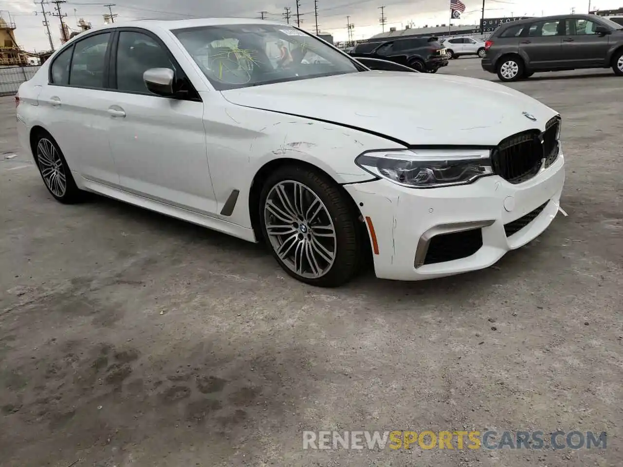 1 Photograph of a damaged car WBAJB9C51KB464073 BMW M5 2019