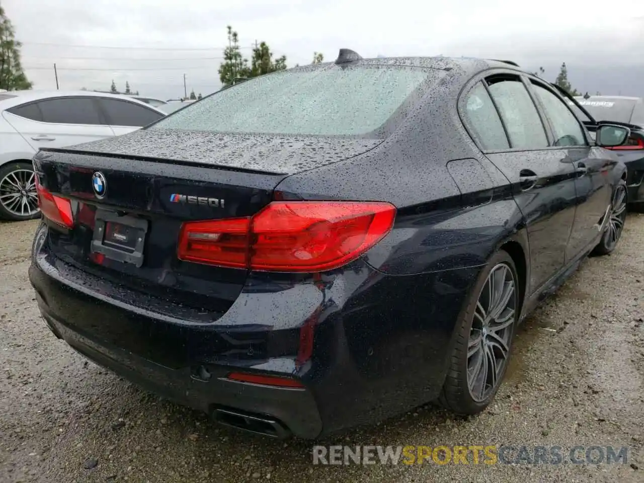 4 Photograph of a damaged car WBAJB9C51KB464980 BMW M5 2019