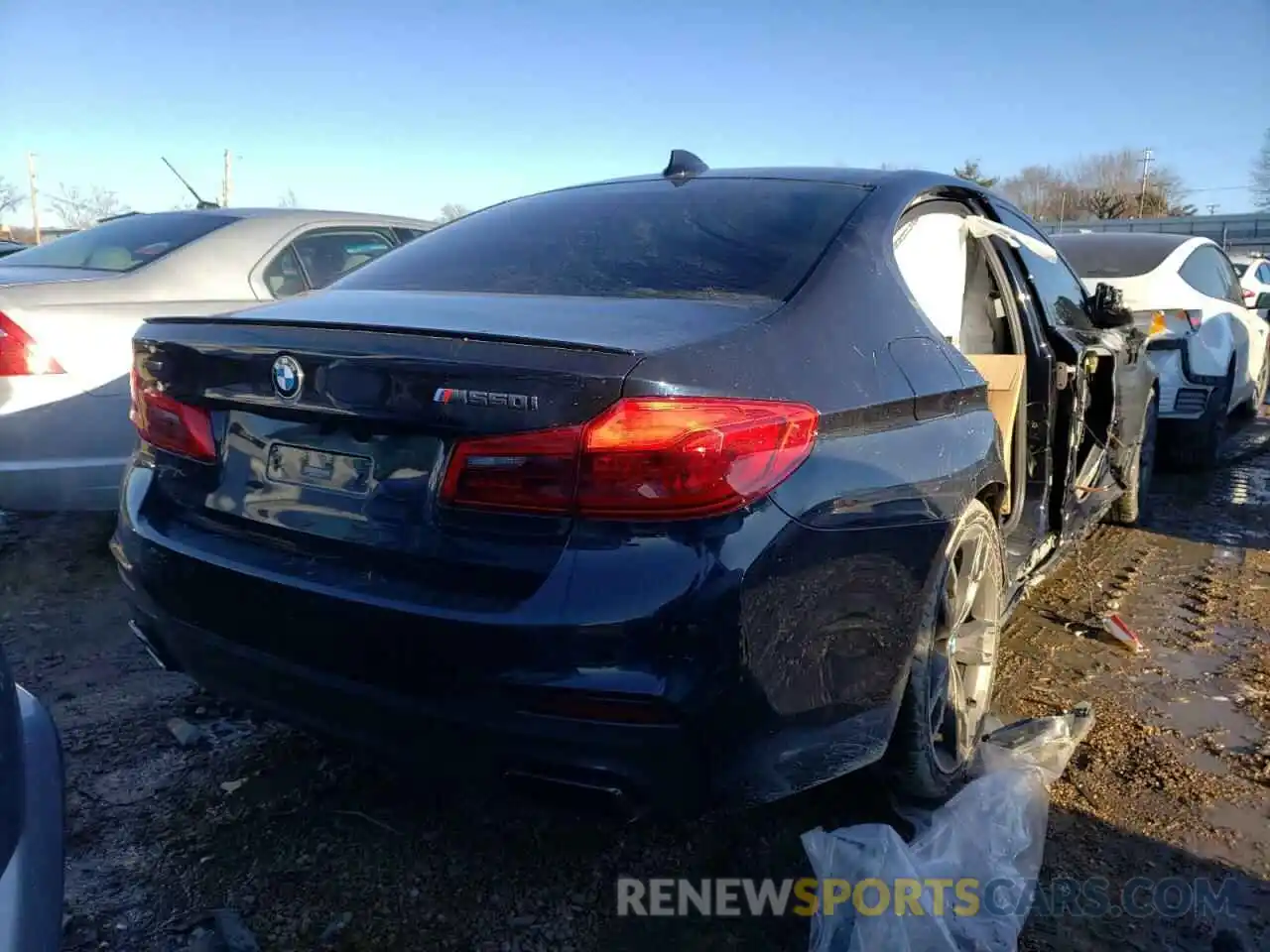 4 Photograph of a damaged car WBAJB9C52KB288196 BMW M5 2019