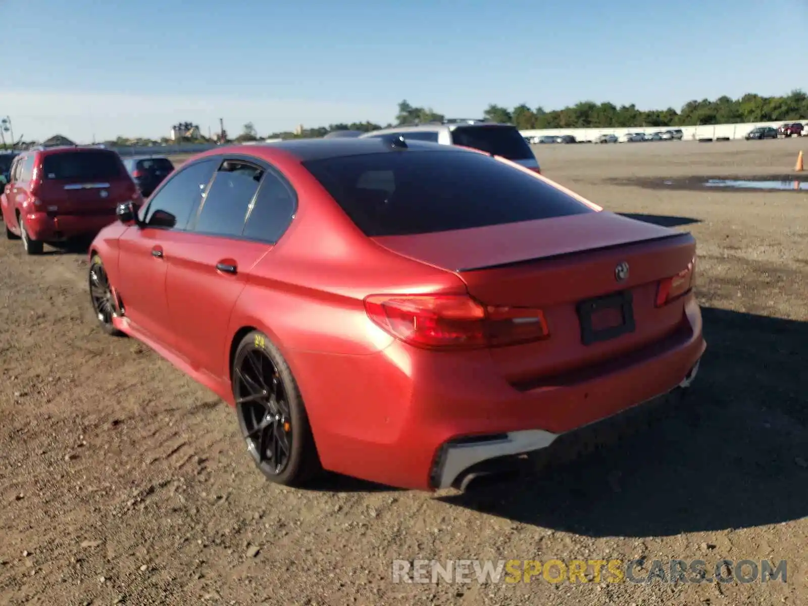 3 Photograph of a damaged car WBAJB9C52KB464356 BMW M5 2019