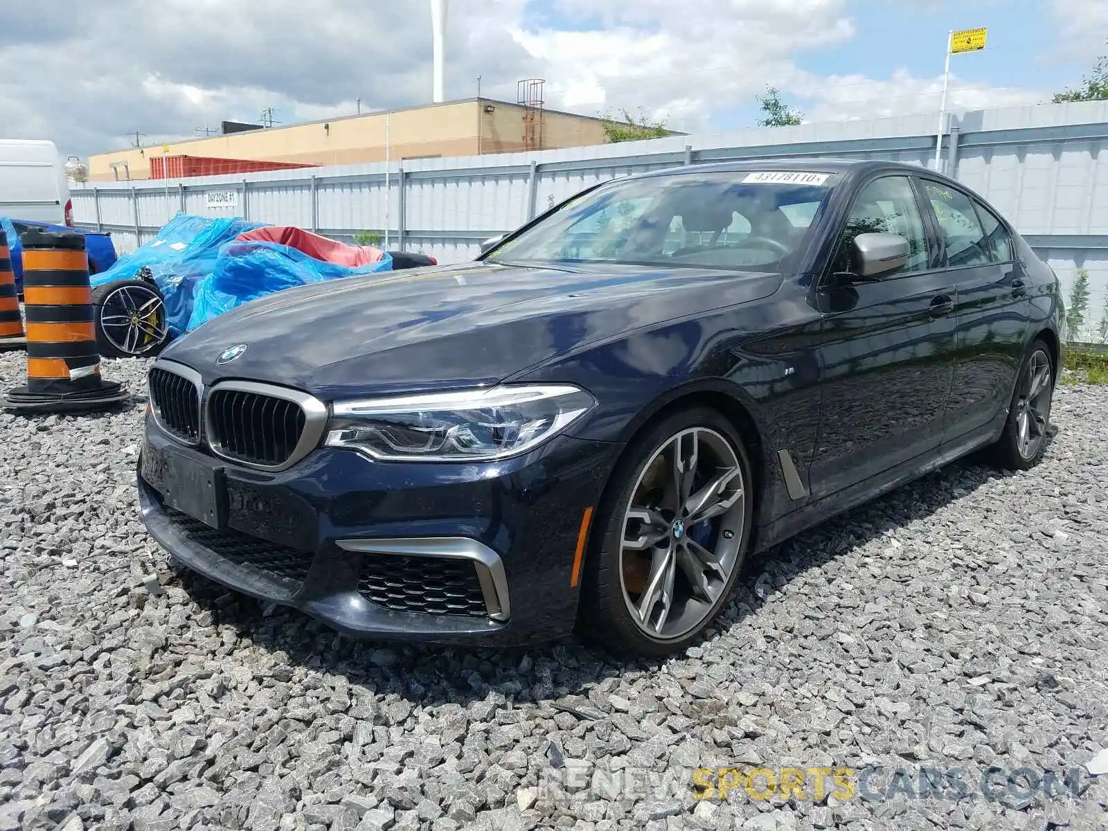 2 Фотография поврежденного автомобиля WBAJB9C53KB287509 BMW M5 2019