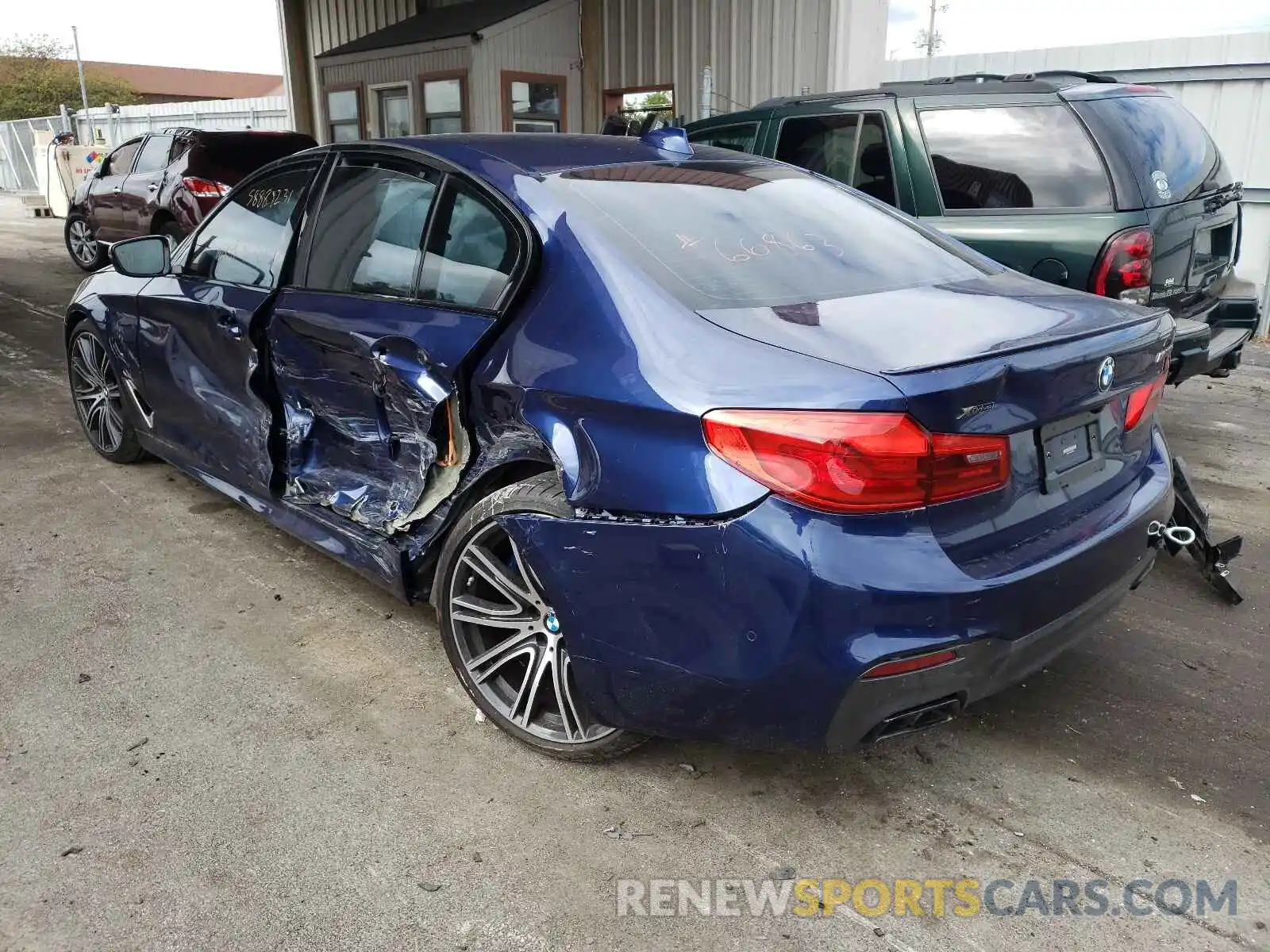 3 Photograph of a damaged car WBAJB9C53KB287803 BMW M5 2019