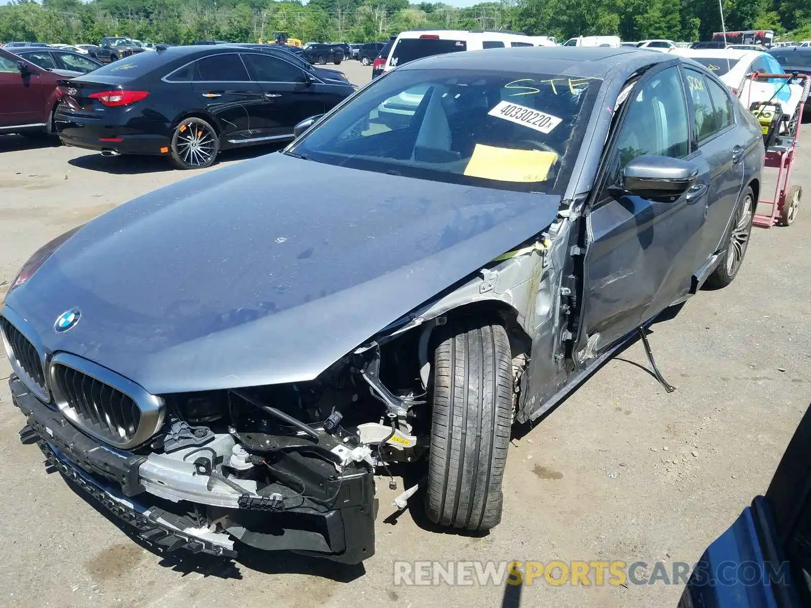 2 Фотография поврежденного автомобиля WBAJB9C53KB464429 BMW M5 2019