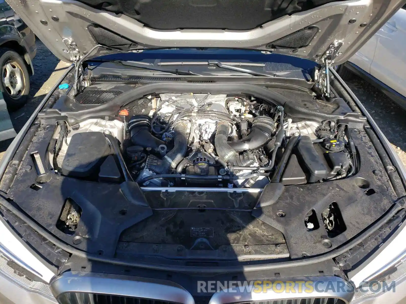 7 Photograph of a damaged car WBAJB9C53KB465080 BMW M5 2019