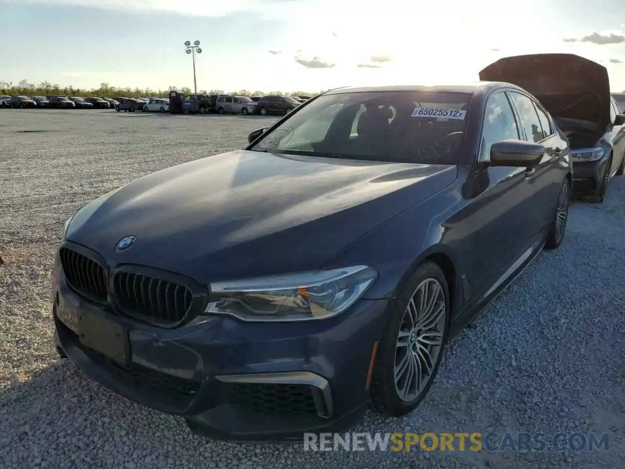 2 Photograph of a damaged car WBAJB9C55KB287611 BMW M5 2019