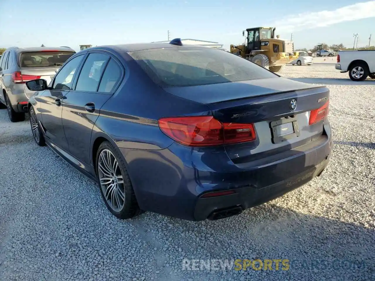 3 Photograph of a damaged car WBAJB9C55KB287611 BMW M5 2019