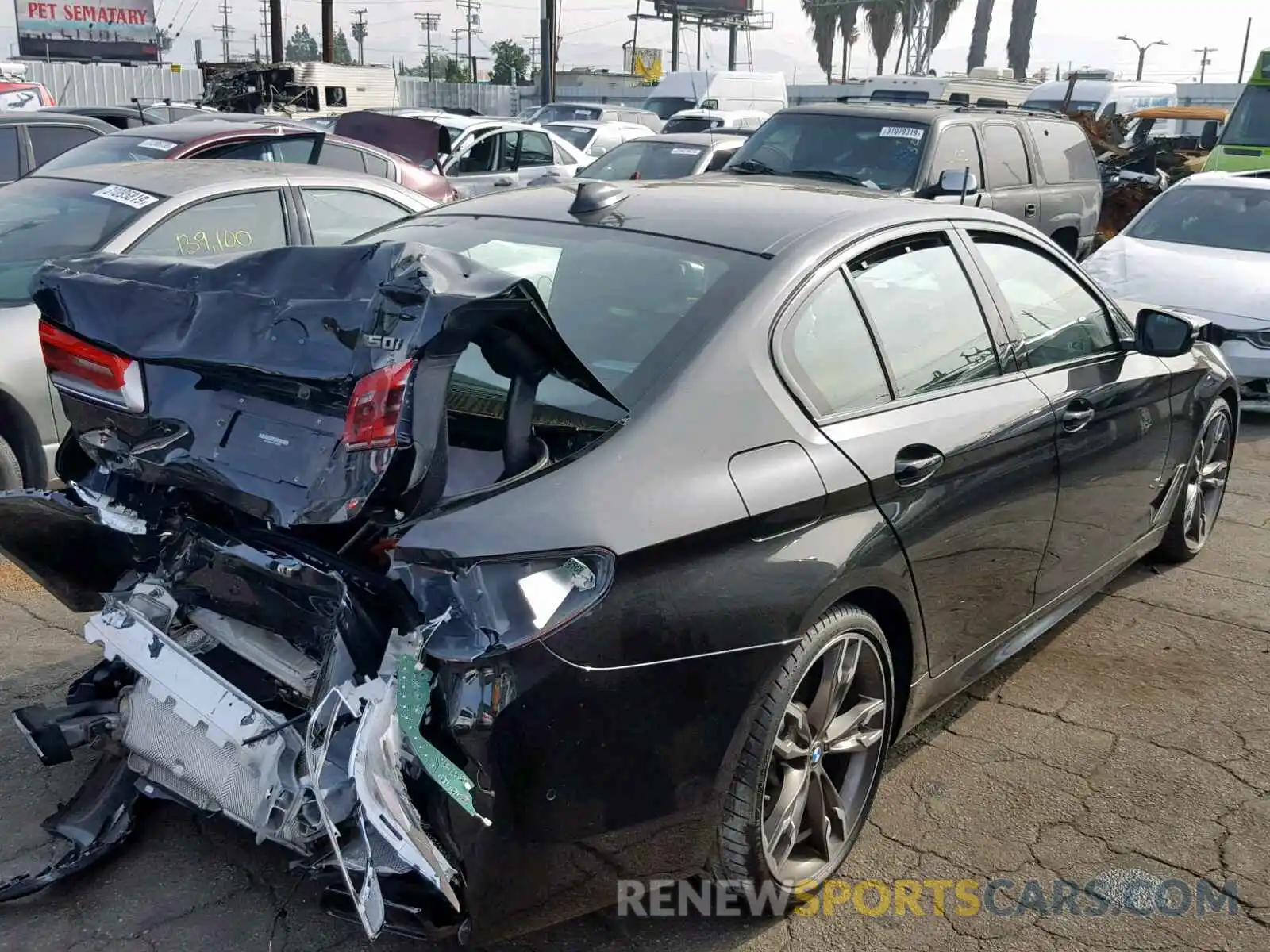 4 Фотография поврежденного автомобиля WBAJB9C55KB288032 BMW M5 2019