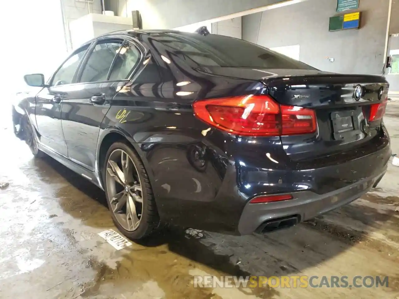 3 Photograph of a damaged car WBAJB9C56KB288508 BMW M5 2019