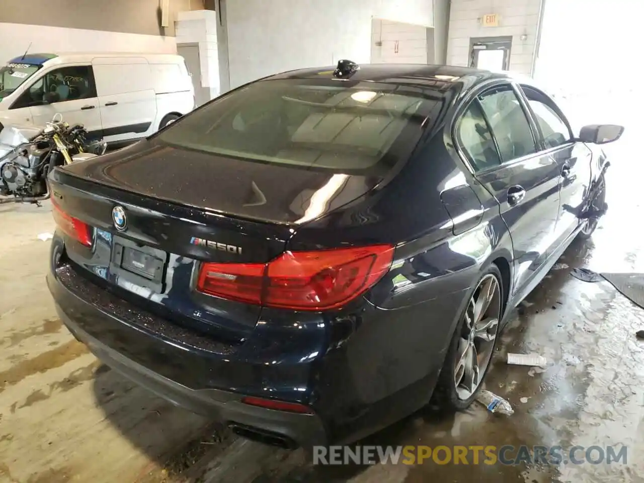 4 Photograph of a damaged car WBAJB9C56KB288508 BMW M5 2019