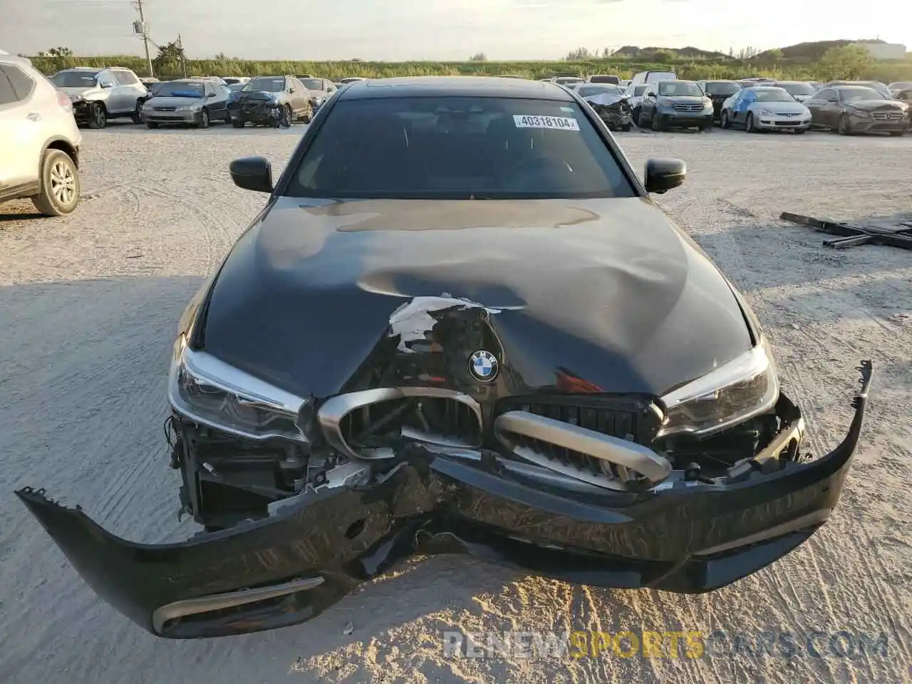 5 Фотография поврежденного автомобиля WBAJB9C56KB464702 BMW M5 2019