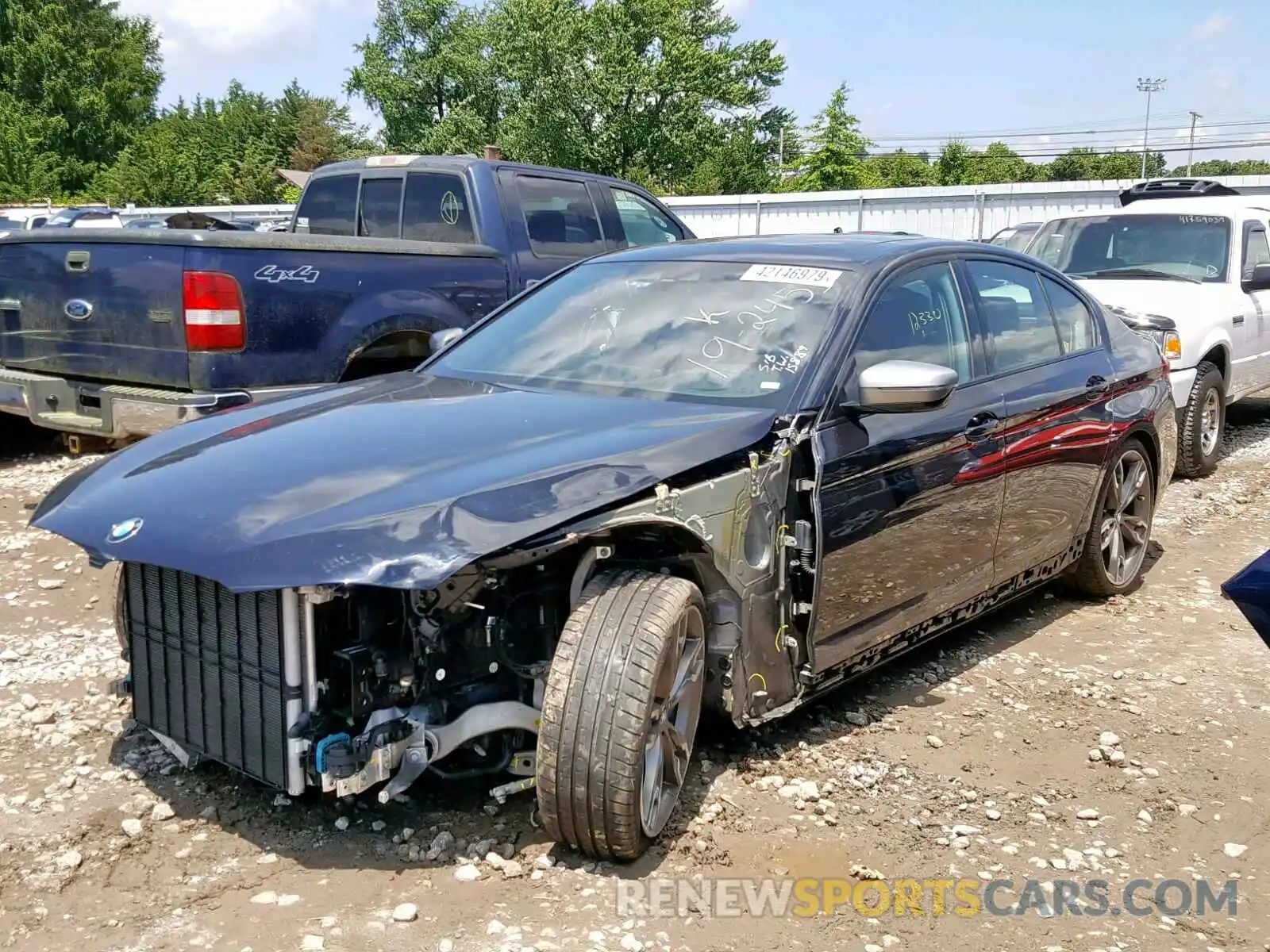 2 Фотография поврежденного автомобиля WBAJB9C57KB288534 BMW M5 2019