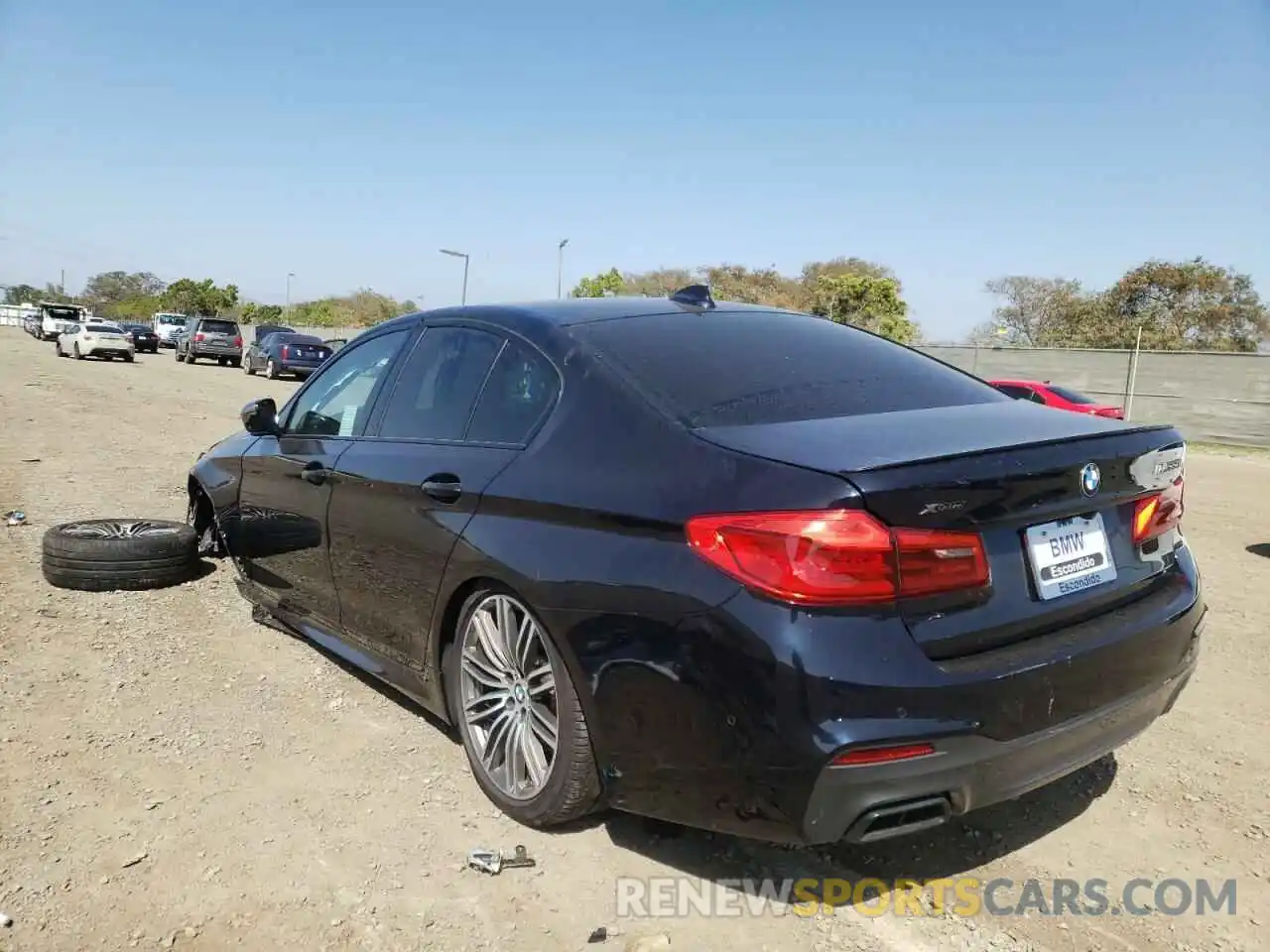 3 Photograph of a damaged car WBAJB9C58KB288560 BMW M5 2019