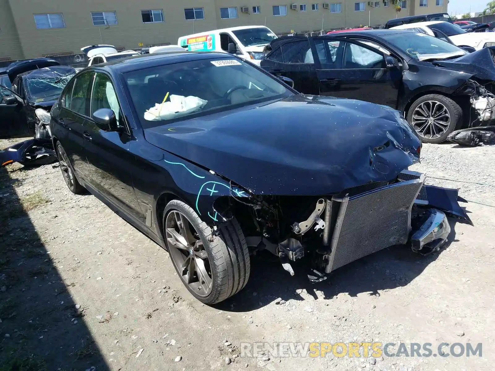 1 Photograph of a damaged car WBAJB9C58KB289014 BMW M5 2019