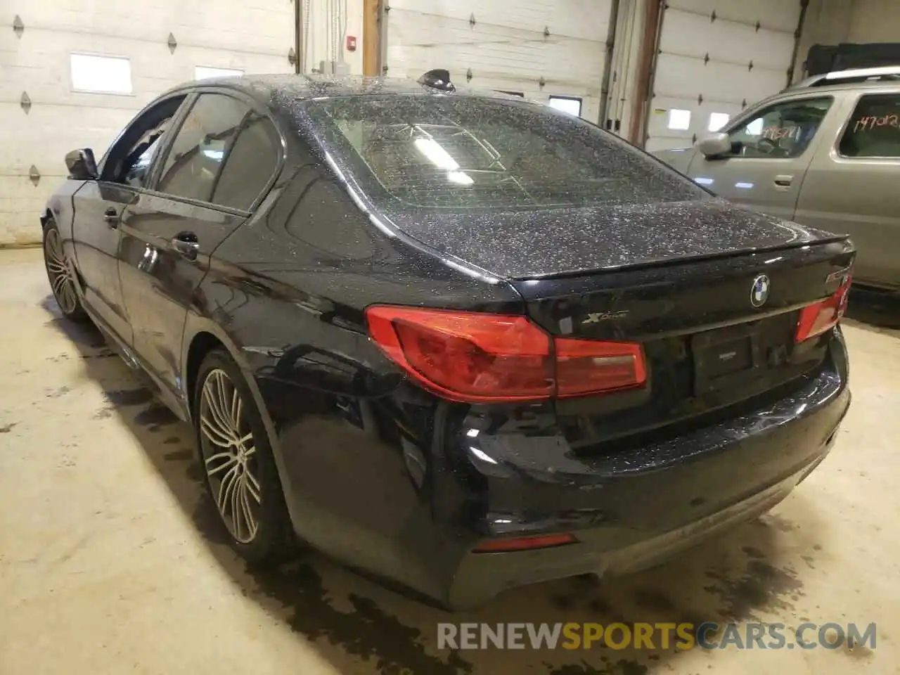 3 Photograph of a damaged car WBAJB9C58KB289059 BMW M5 2019