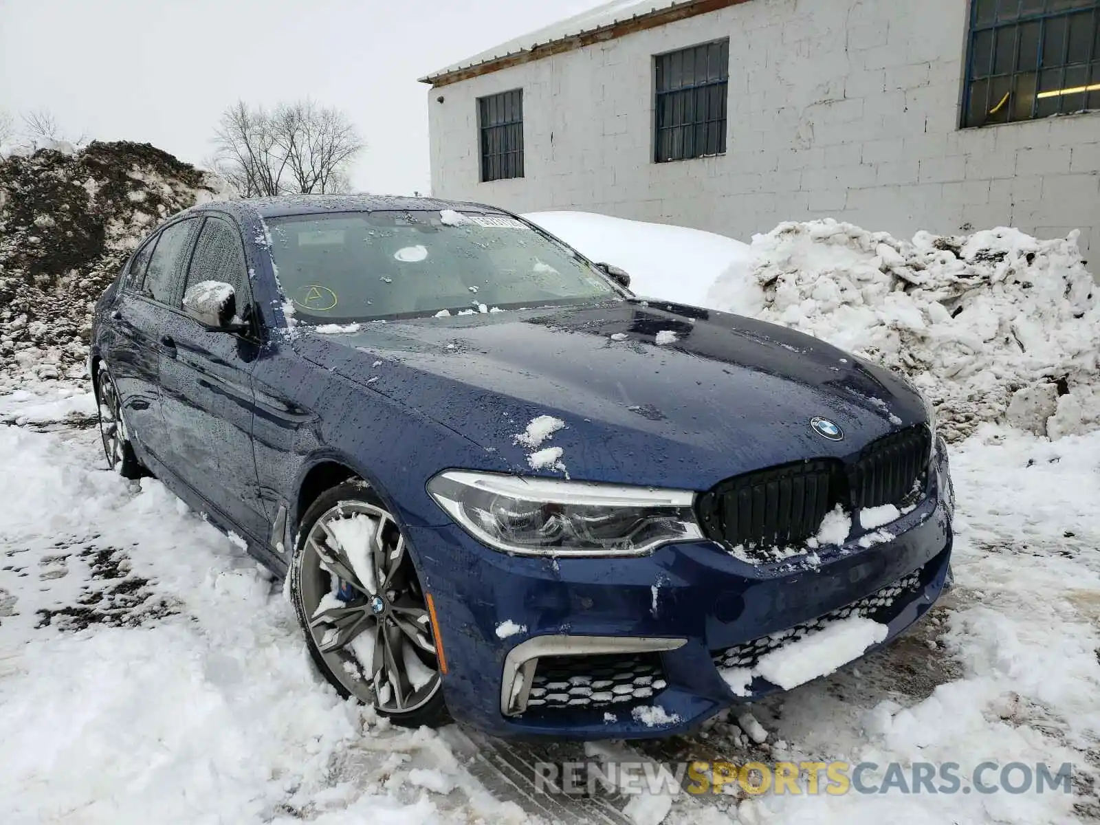 1 Photograph of a damaged car WBAJB9C58KB464118 BMW M5 2019