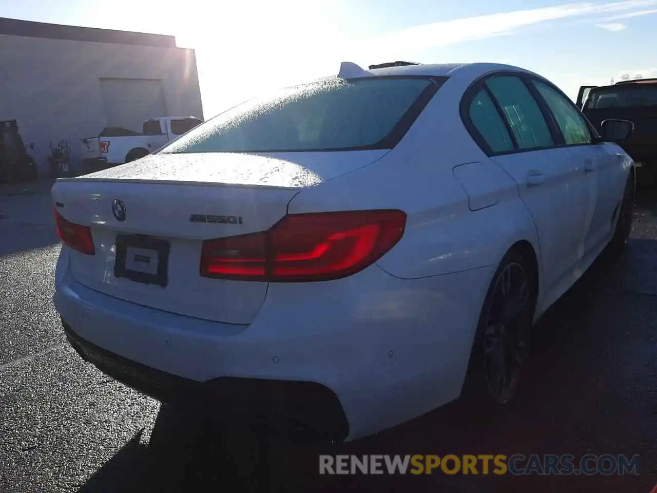 4 Photograph of a damaged car WBAJB9C58KB465060 BMW M5 2019