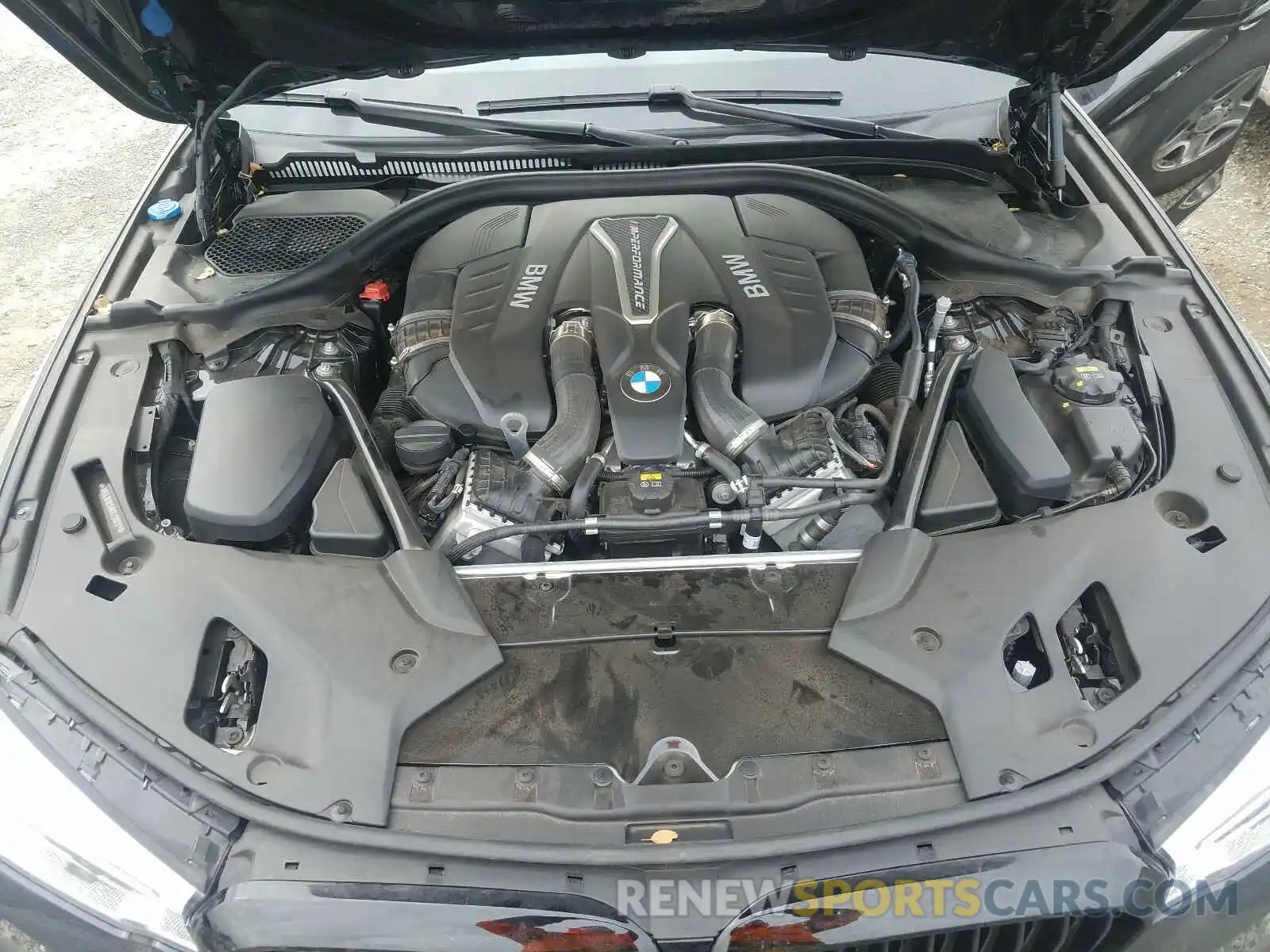 7 Фотография поврежденного автомобиля WBAJB9C59KB289281 BMW M5 2019