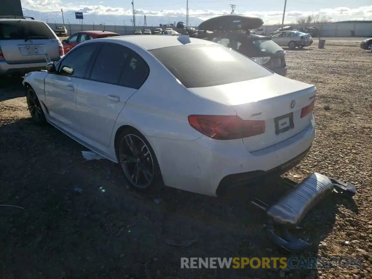 3 Photograph of a damaged car WBAJB9C5XKB465187 BMW M5 2019