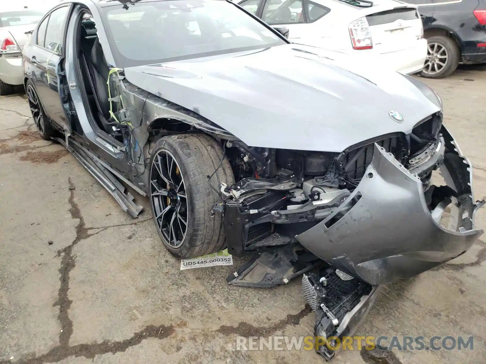 9 Photograph of a damaged car WBSJF0C50KB284384 BMW M5 2019