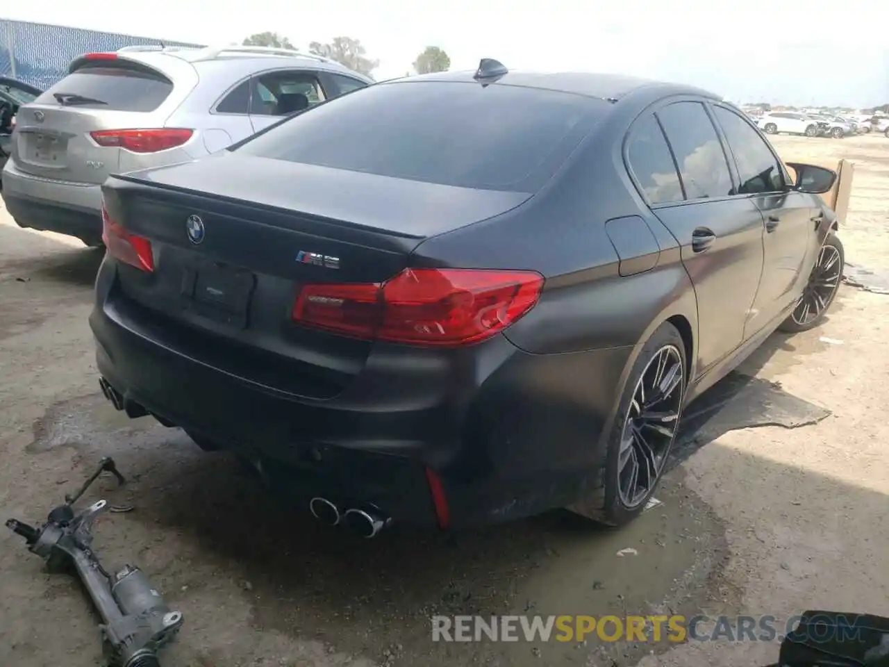 4 Photograph of a damaged car WBSJF0C50KB285163 BMW M5 2019