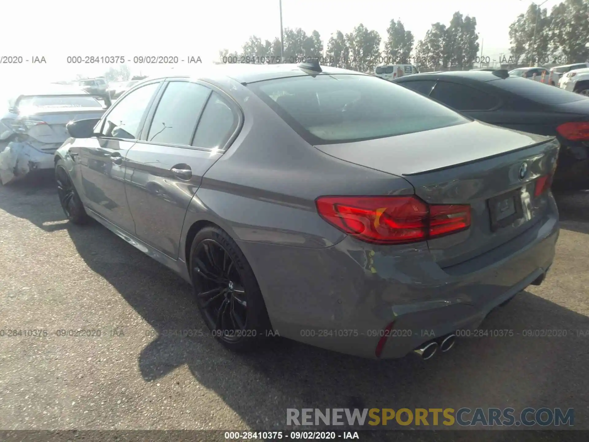 3 Photograph of a damaged car WBSJF0C50KB447812 BMW M5 2019