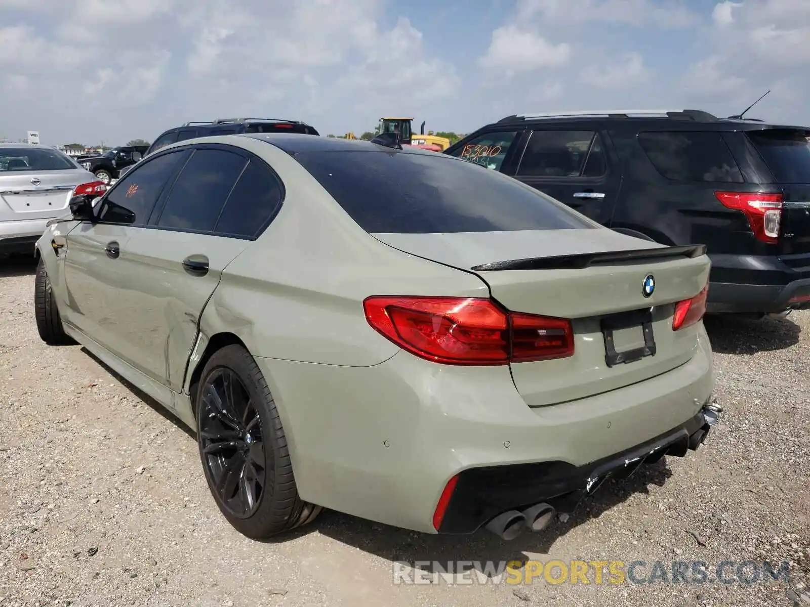 3 Photograph of a damaged car WBSJF0C50KB448426 BMW M5 2019