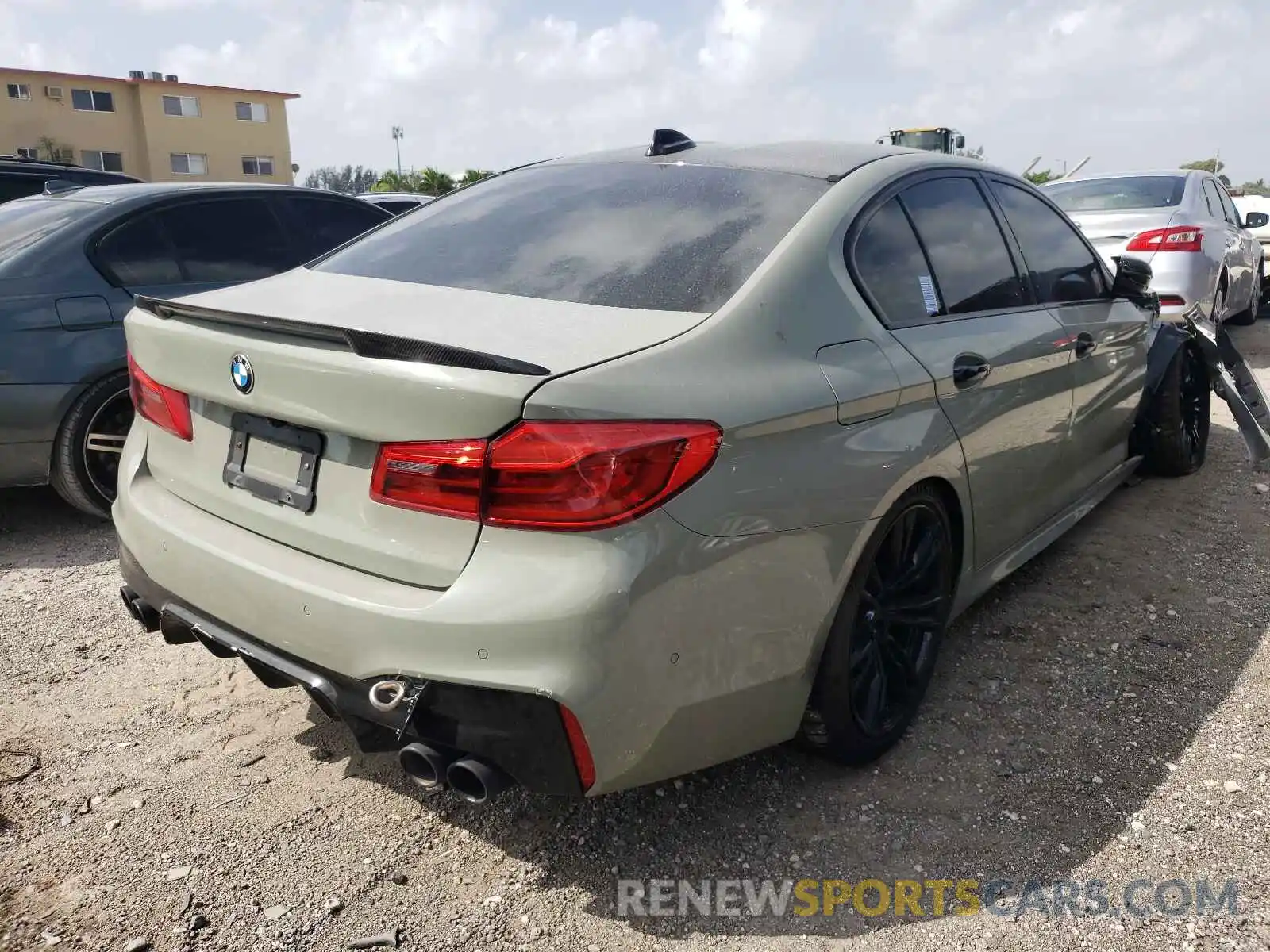 4 Photograph of a damaged car WBSJF0C50KB448426 BMW M5 2019