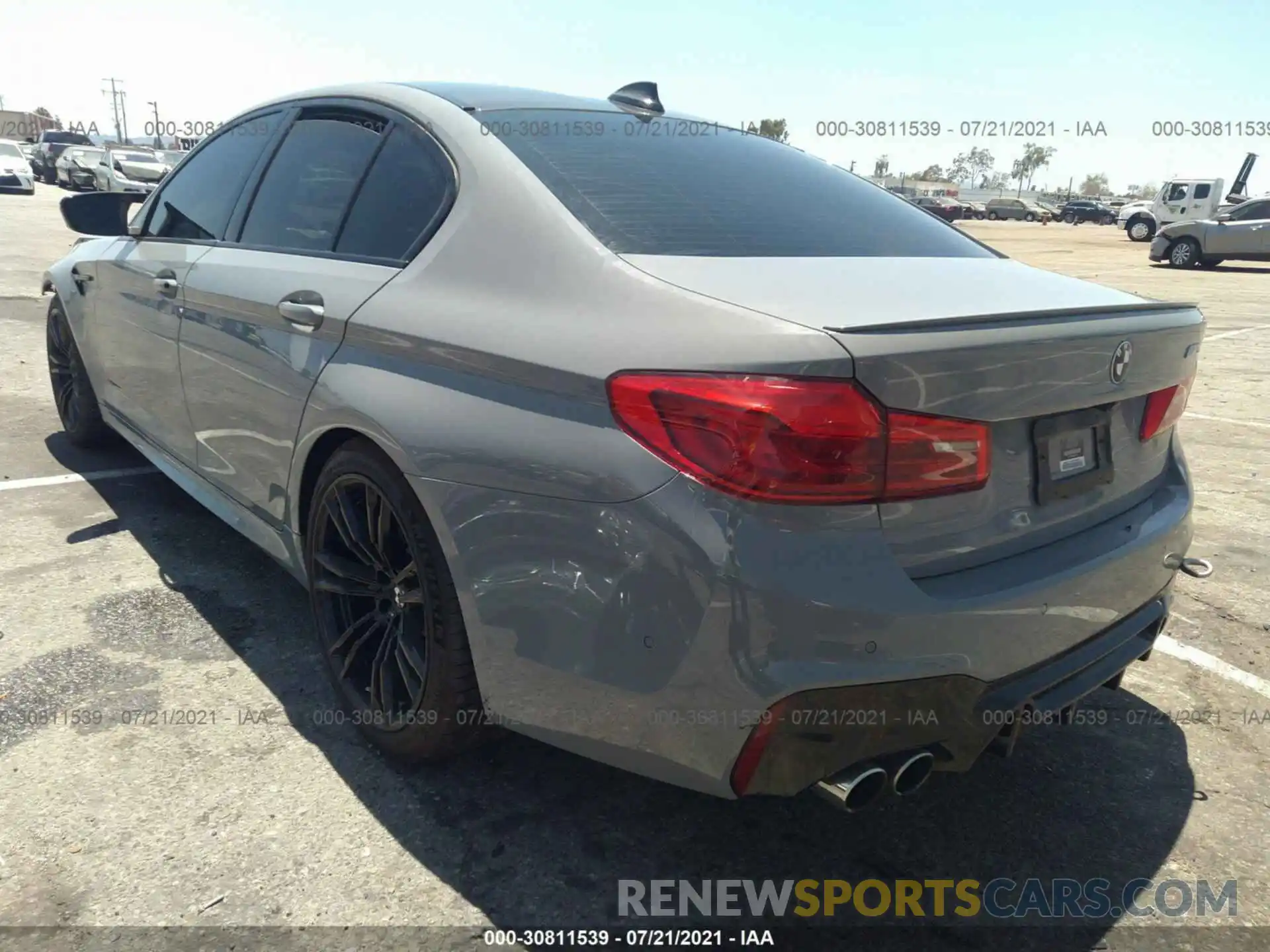 3 Photograph of a damaged car WBSJF0C50KB448667 BMW M5 2019